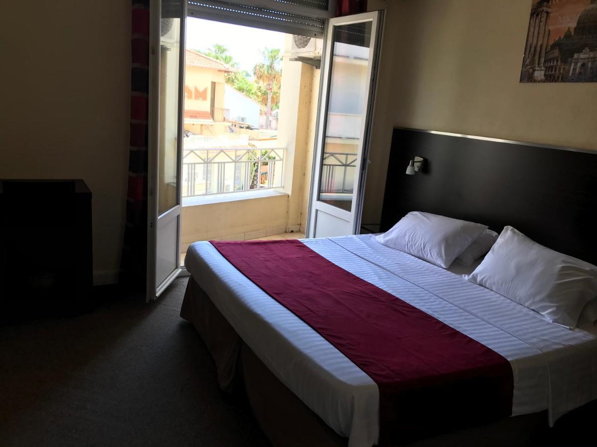 Hotel Savoy Juan-les-Pins Dış mekan fotoğraf